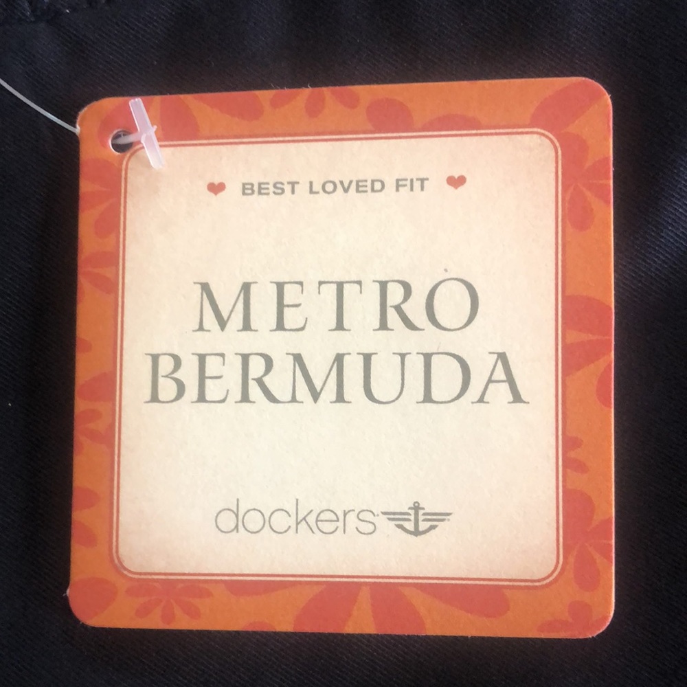 NWT Dockers Womens Metro Bermuda Shorts - Picture 3 of 16